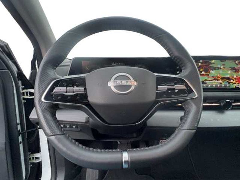 Nissan Ariya 87KWH - EVOLVE-PACK - 20'' ALU HUD Panorama Navi Leder Memory Sitze Soundsystem